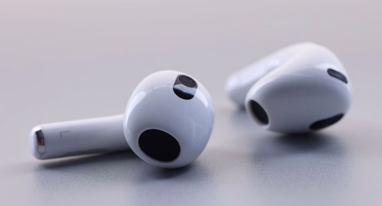 AirPods 4 VS AirPods Pro 3